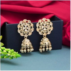 Generic Women's White Color Kundan Earrings 