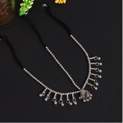 Generic Women's Silver Color Oxidised Matha Patti 