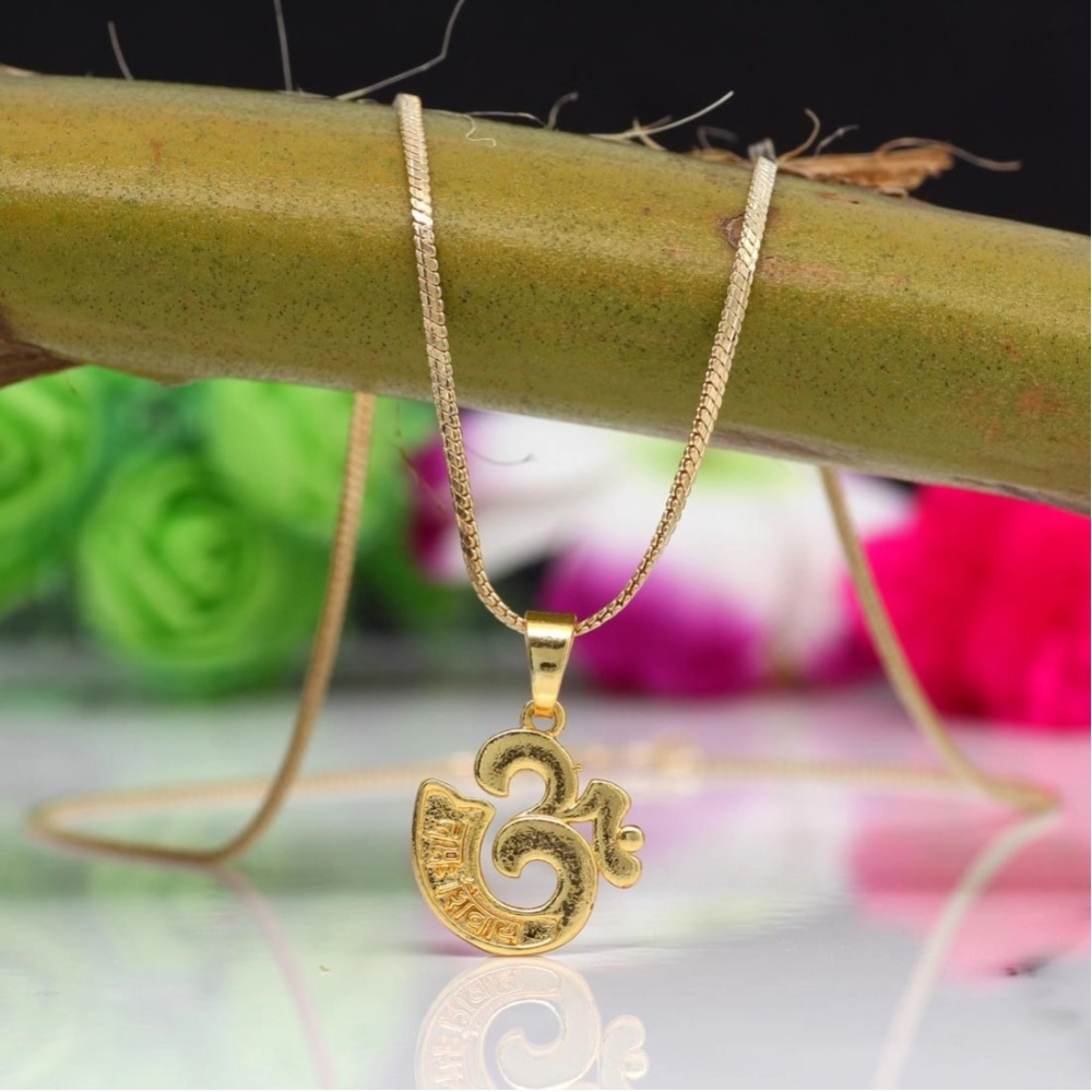 Generic Women's Gold Color Om Temple Locket 