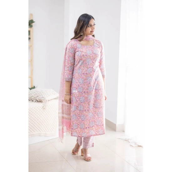 Generic Women's Casual 3/4th Sleeve Printed Cotton Kurti Set (Pink) Generic Women's Casual 3/4th Sleeve Printed Cotton Kurti Set (Pink)