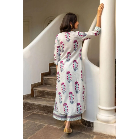 Generic Women's Casual 3/4th Sleeve Floral Print Cotton Kurti Set (White &amp; Purple)