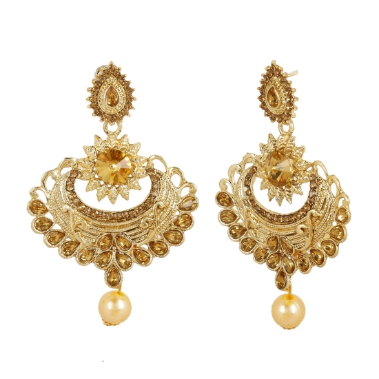 Generic Women's Rose Gold Plated Alloy Kundan Earrings & Mangtikka (Gold) Generic Women's Rose Gold Plated Alloy Kundan Earrings & Mangtikka (Gold)