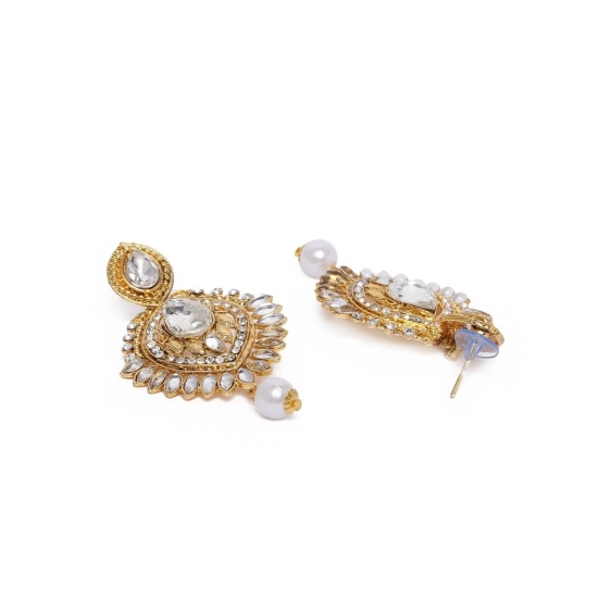 Generic Women's Rose Gold Plated Alloy Kundan Earrings & Mangtikka (White) Generic Women's Rose Gold Plated Alloy Kundan Earrings & Mangtikka (White)