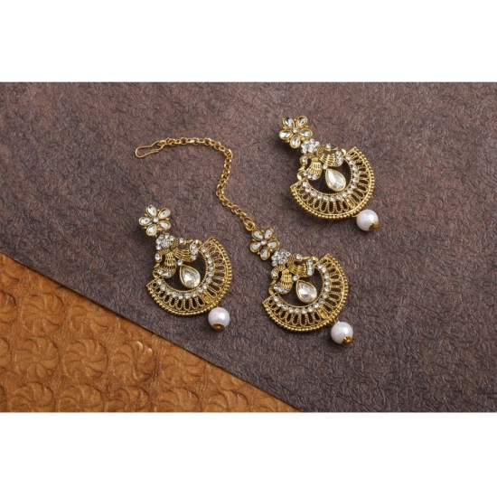 Generic Women's Rose Gold Plated Alloy Kundan Earrings &amp; Mangtikka (White)