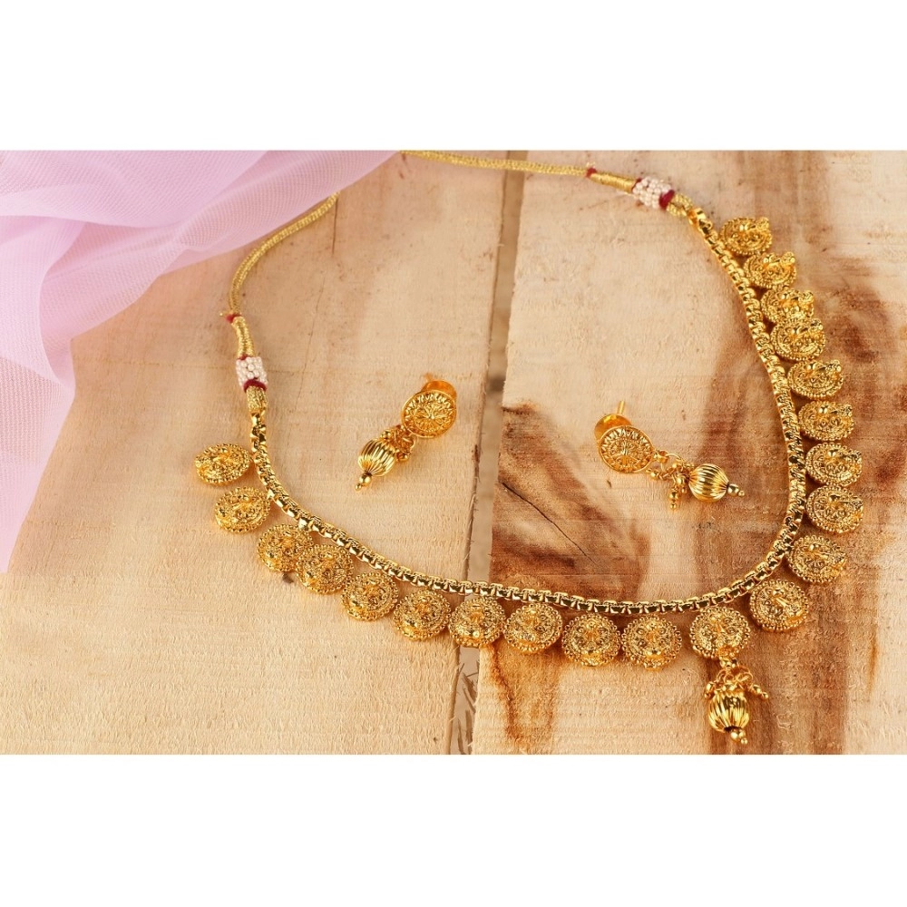 Women's Rose Gold Plated Alloy Necklace & Earings Set (Gold)