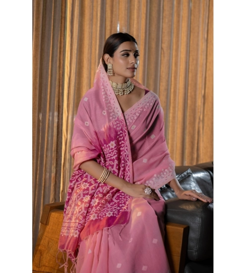 Generic Women's Mulmul Cotton Printed Saree With Unstitched Blouse (Pink, 5-6 Mtrs)