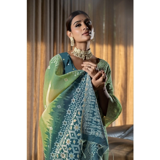 Generic Women's Mulmul Cotton Printed Saree With Unstitched Blouse (Green, 5-6 Mtrs) Generic Women's Mulmul Cotton Printed Saree With Unstitched Blouse (Green, 5-6 Mtrs)