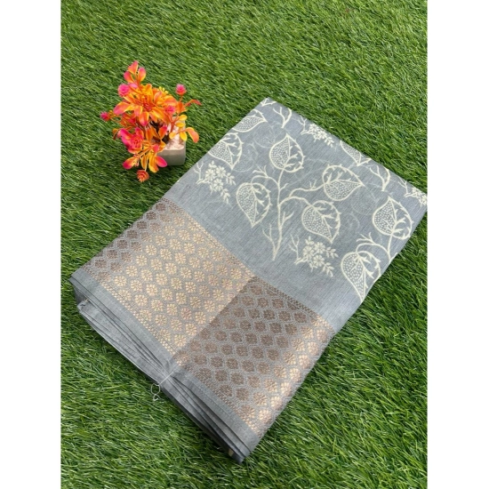 Generic Women's Cotton Blend Printed Saree With Unstitched Blouse (Grey, 5-5 Mtrs) Generic Women's Cotton Blend Printed Saree With Unstitched Blouse (Grey, 5-5 Mtrs)