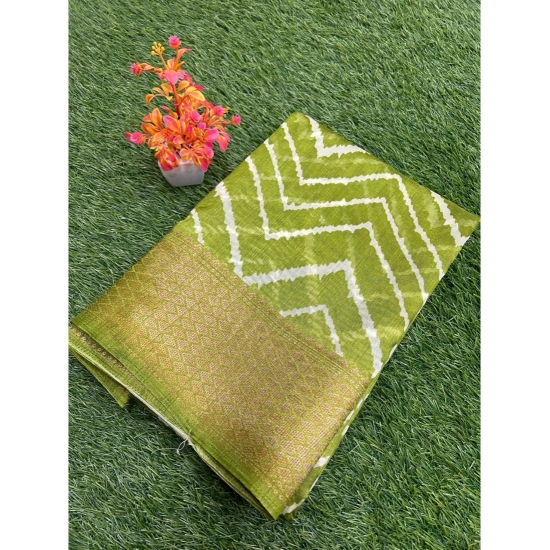 Generic Women's Linen Printed Saree With Unstitched Blouse (Green, 5-5 Mtrs) Generic Women's Linen Printed Saree With Unstitched Blouse (Green, 5-5 Mtrs)