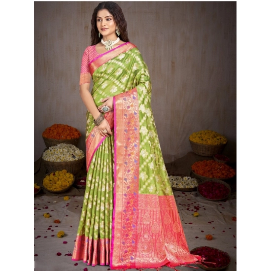 Generic Women's Silk Woven Design Saree With Unstitched Blouse 5.5Mtr (Green)