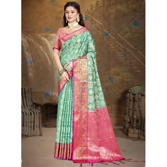 Generic Women's Silk Woven Design Saree With Unstitched Blouse 5.5Mtr (Green) Generic Women's Silk Woven Design Saree With Unstitched Blouse 5.5Mtr (Green)