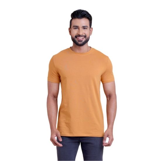 Generic Men's Casual Cotton Solid Half Sleeve Round Neck T-Shirt (Brown) Generic Men's Casual Cotton Solid Half Sleeve Round Neck T-Shirt (Brown)