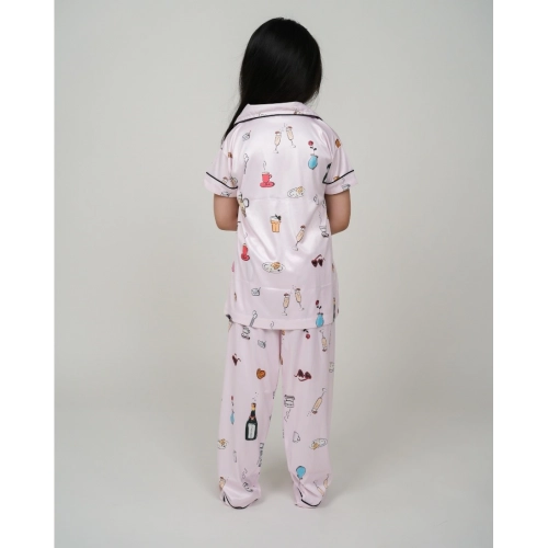 Girl's Silk Bleand Printed Short Sleeve Night Suit Set (Creem) Girl's Silk Bleand Printed Short Sleeve Night Suit Set (Creem)
