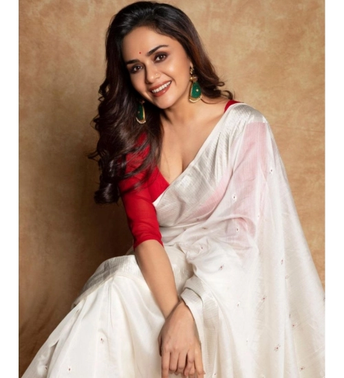 Generic Women's Cotton Printed Saree With Unstitched Blouse 5.5Mtr (White) Generic Women's Cotton Printed Saree With Unstitched Blouse 5.5Mtr (White)