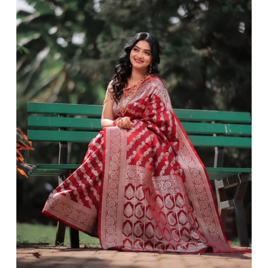 Generic Women's Banarasi Silk Woven Saree With Unstitched Blouse 5.5Mtr (Red) Generic Women's Banarasi Silk Woven Saree With Unstitched Blouse 5.5Mtr (Red)