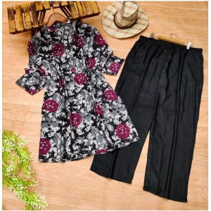 Generic Women's Muslin Printed Mandarin Collar 3-4th Sleeve Kurti With Pant Set (Grey)