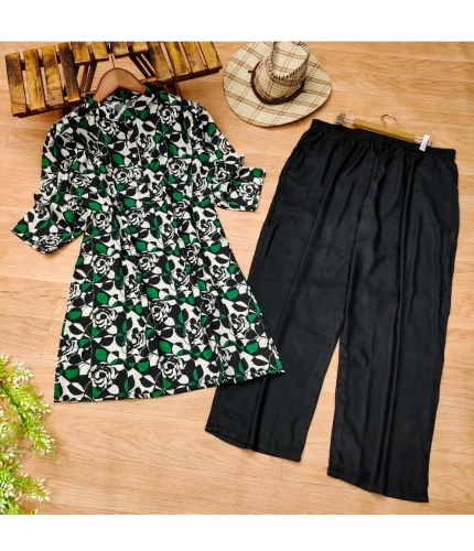 Generic Women's Muslin Printed Mandarin Collar 3-4th Sleeve Kurti With Pant Set (Green)