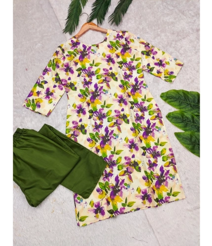 Generic Women's Rayon Printed Round Neck 3-4th Sleeve Kurti With Pant Set (Green)