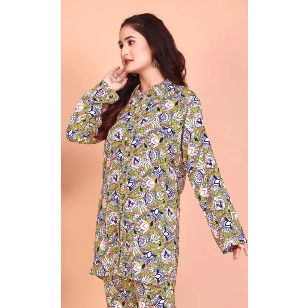 Generic Women's Rayon Printed Mandarin Collar Full Sleeve Co Ord Set (Green) Generic Women's Rayon Printed Mandarin Collar Full Sleeve Co Ord Set (Green)