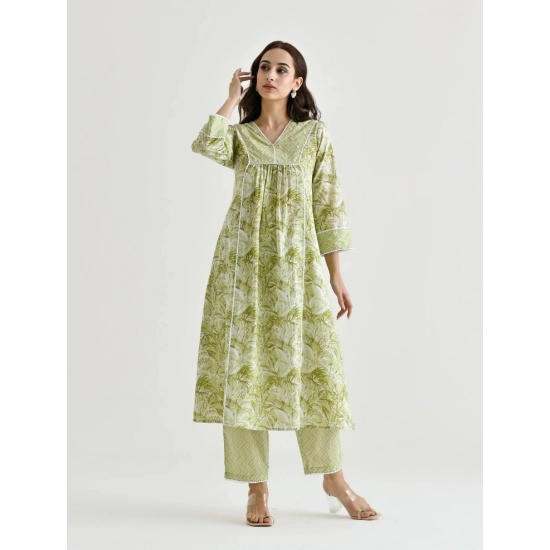 Generic Women's Cotton Blend Printed V Neck Kurti with Pant Set (Green)