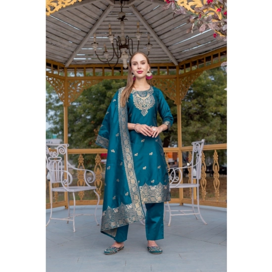 Generic Women's Cotton Blend Printed Round Neck Kurti with Pant and Dupatta Set (Blue) Generic Women's Cotton Blend Printed Round Neck Kurti with Pant and Dupatta Set (Blue)