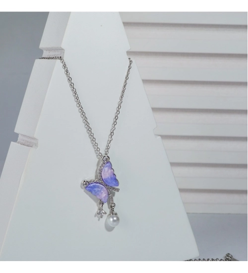 Generic Women's Stainless Steel Butterfly Dailywear Pendent Delicate Chain (Silver Plated)