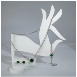 Generic Women's Stainless Steel Green Color Silver Chain Western Combo Jewelry (Silver Plated)