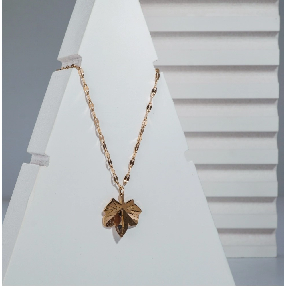 Generic Women's Stainless Steel Leaf Pendent Delicate Chain (Gold Plated) Generic Women's Stainless Steel Leaf Pendent Delicate Chain (Gold Plated)