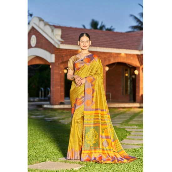 Generic Women's Crepe Printed Saree With Unstitched Blouse (Light Green, 5-5 Mtrs) Generic Women's Crepe Printed Saree With Unstitched Blouse (Light Green, 5-5 Mtrs)