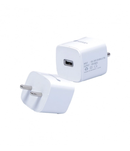 Generic VOXEL 15 Watt Usb Charger AB Plastic (White)