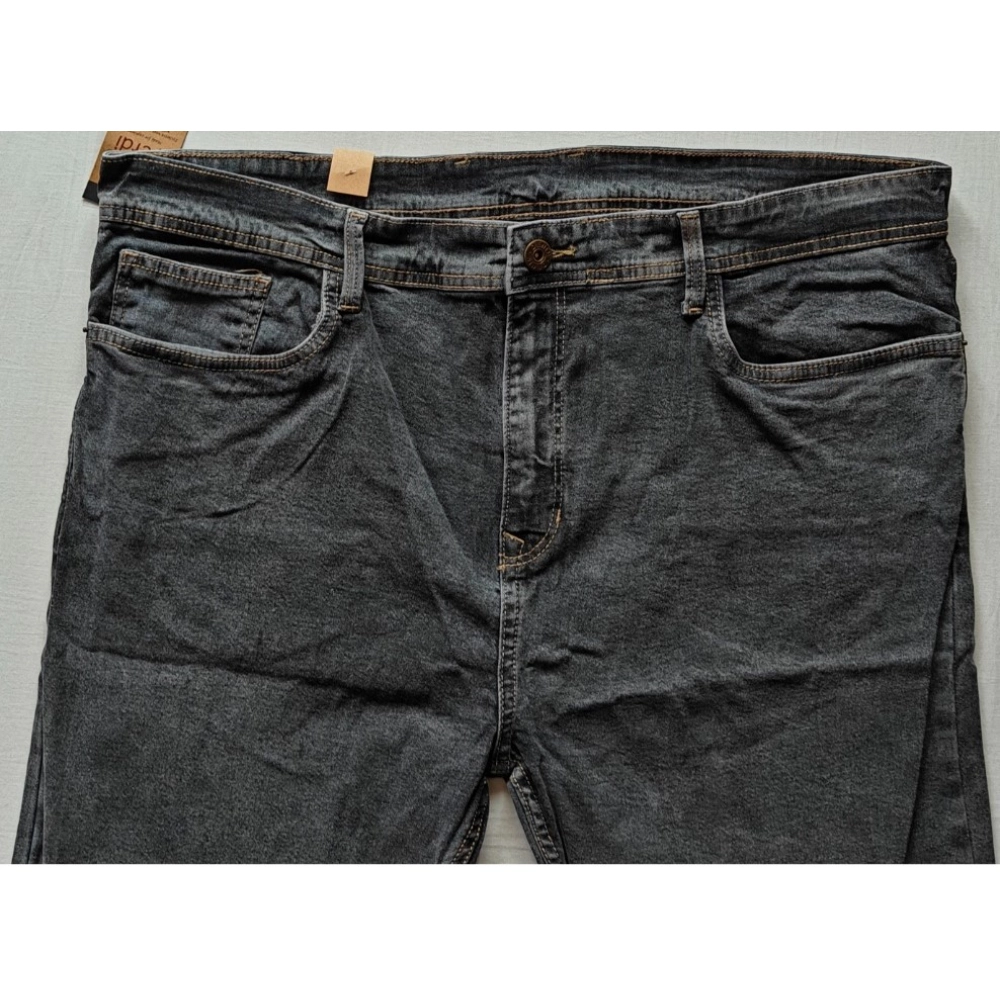 Generic Men's Cotton Blended Solid Plus Size Jeans (Dark Grey) Generic Men's Cotton Blended Solid Plus Size Jeans (Dark Grey)