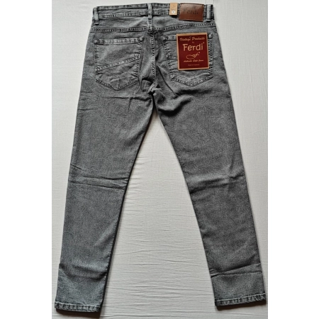 Generic Men's Cotton Blended Solid Tapered Jeans (Grey)