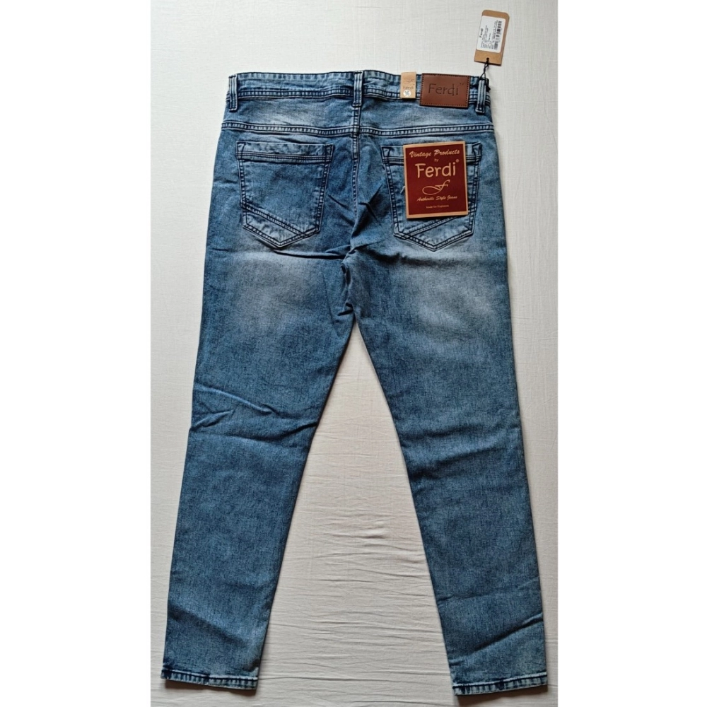 Generic Men's Cotton Blended Solid Tapered Jeans (Blue) Generic Men's Cotton Blended Solid Tapered Jeans (Blue)