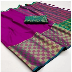 Generic Women's Cotton Silk Checkered Saree With Unstitched Blouse 5.5Mtr (Purple)