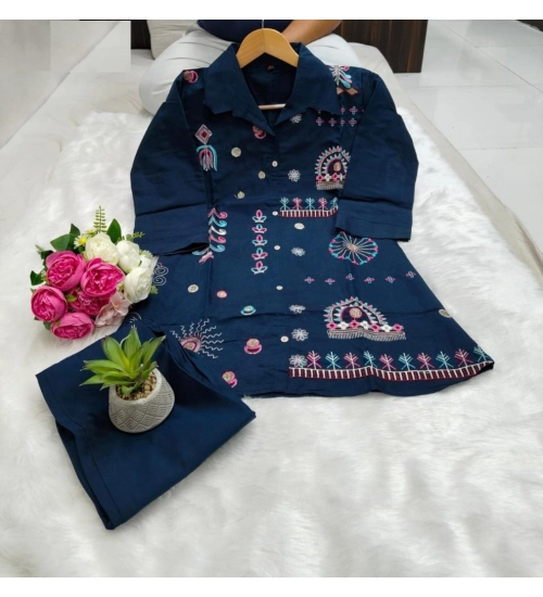 Generic Women's Roman Silk Embroidered 3/4th Sleeve Collar Neck Co-Ord Set (Blue)