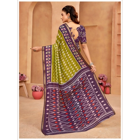 Generic Women's Cotton Printed Saree With Unstitched Blouse 5.5Mtr (Mehendi Green) Generic Women's Cotton Printed Saree With Unstitched Blouse 5.5Mtr (Mehendi Green)