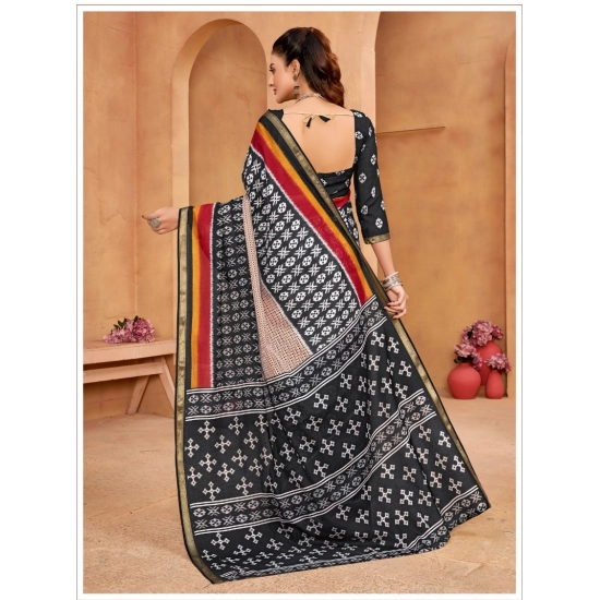 Generic Women's Cotton Printed Saree With Unstitched Blouse 5.5Mtr (Multicolor)
