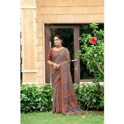 Generic Women's Cotton Printed Saree With Unstitched Blouse 5.5Mtr (Brown)