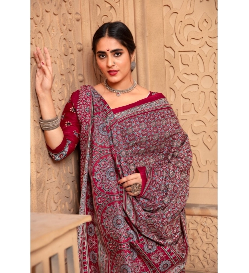 Generic Women's Cotton Printed Saree With Unstitched Blouse 5.5Mtr (Red)