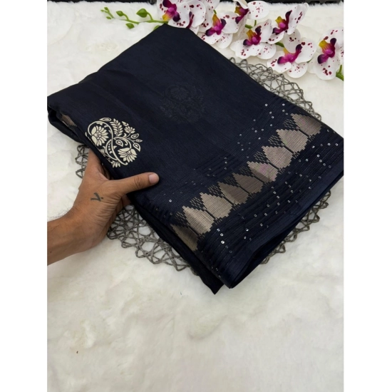 Generic Women's Benny Crape Printed Saree With Unstitched Blouse 5.5Mtr (Black) Generic Women's Benny Crape Printed Saree With Unstitched Blouse 5.5Mtr (Black)