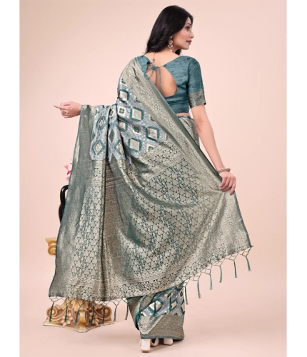 Generic Women's Cotton Printed Saree With Unstitched Blouse 5.5Mtr (Green) Generic Women's Cotton Printed Saree With Unstitched Blouse 5.5Mtr (Green)