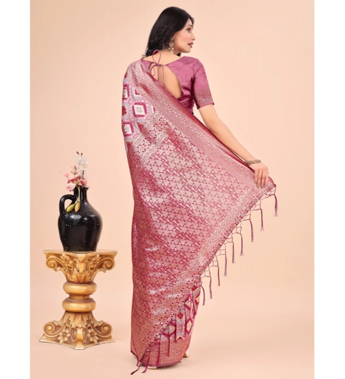 Generic Women's Cotton Printed Saree With Unstitched Blouse 5.5Mtr (Pink)