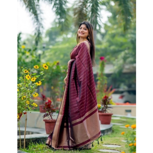 Women's Silk Printed Saree With Unstitched Blouse 5.5Mtr (Maroon) Women's Silk Printed Saree With Unstitched Blouse 5.5Mtr (Maroon)