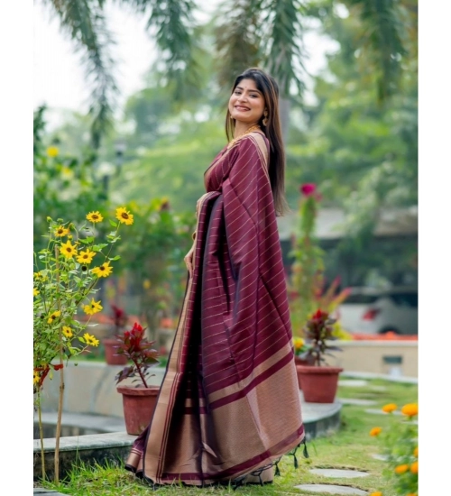 Generic Women's Silk Printed Saree With Unstitched Blouse 5.5Mtr (Maroon)