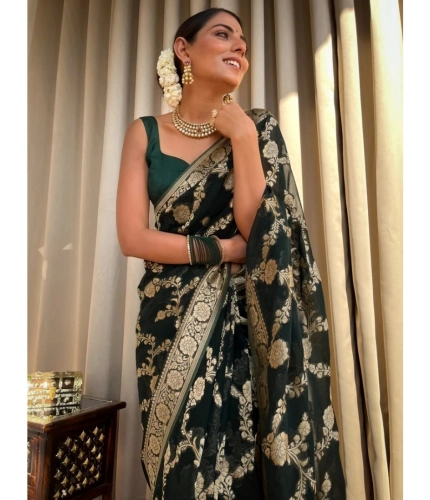 Generic Women's Silk Printed Saree With Unstitched Blouse 5.5Mtr (Dark Green) Generic Women's Silk Printed Saree With Unstitched Blouse 5.5Mtr (Dark Green)