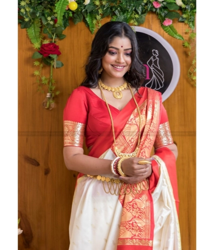 Generic Women's Silk Printed Saree With Unstitched Blouse 5.5Mtr (White-Red) Generic Women's Silk Printed Saree With Unstitched Blouse 5.5Mtr (White-Red)