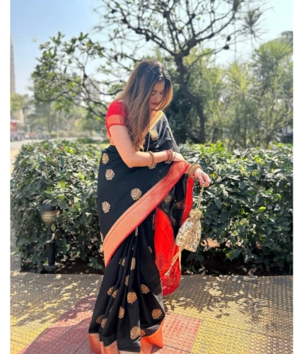 Generic Women's Silk Printed Saree With Unstitched Blouse 5.5Mtr (Black-Red) Generic Women's Silk Printed Saree With Unstitched Blouse 5.5Mtr (Black-Red)