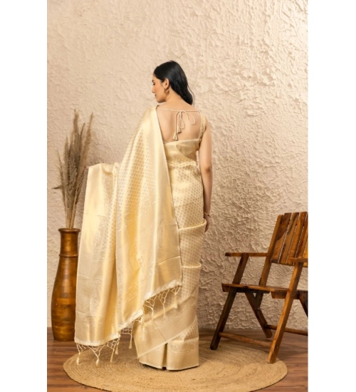 Generic Women's Silk Printed Saree With Unstitched Blouse 5.5Mtr (Gold)