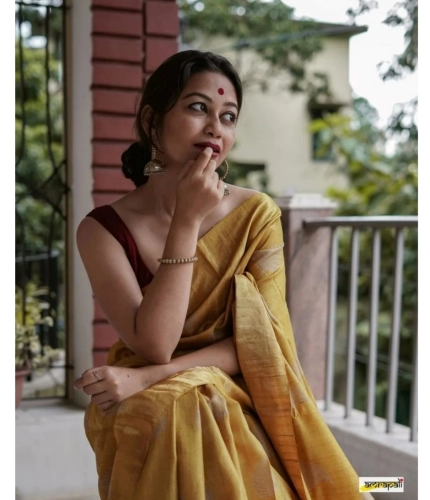 Generic Women's Silk Printed Saree With Unstitched Blouse 5.5Mtr (Yellow)