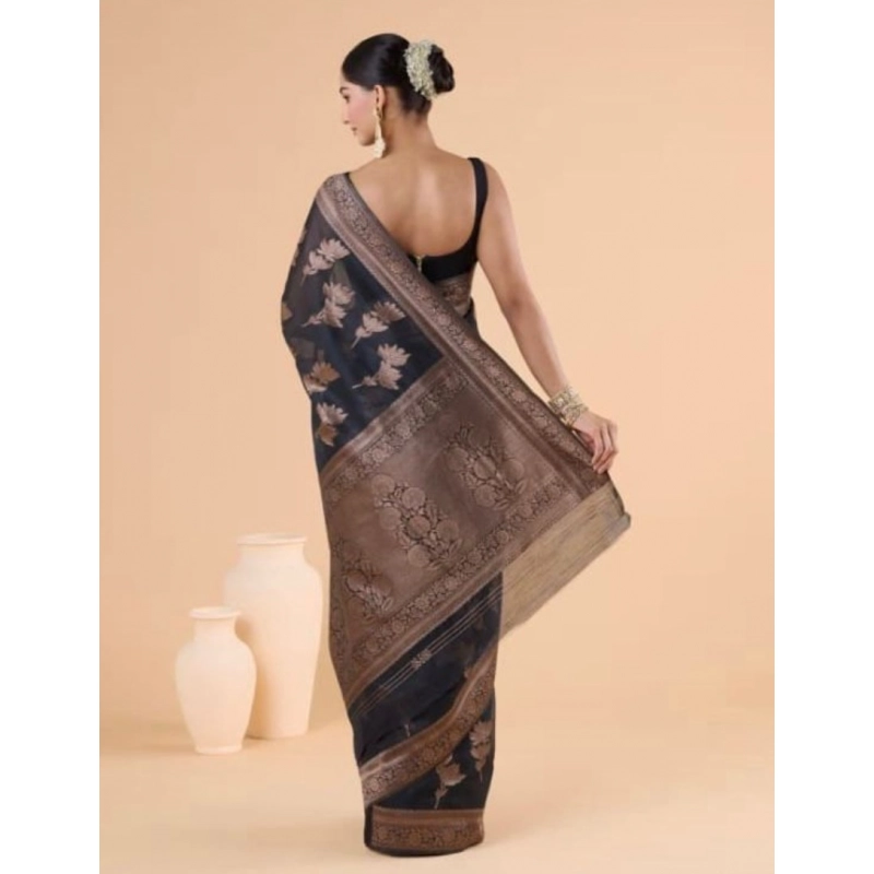 Women's Silk Printed Saree With Unstitched Blouse 5.5Mtr (Black) Women's Silk Printed Saree With Unstitched Blouse 5.5Mtr (Black)